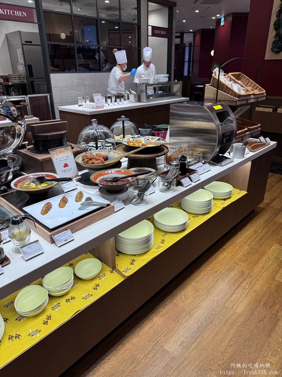 那霸蒙特利拉蘇瑞酒店 Hotel Monterey La Soeur Naha 開箱｜2026翻修評價：國際通入口、縣廳前站2分鐘（原Hotel Rocore Naha）
