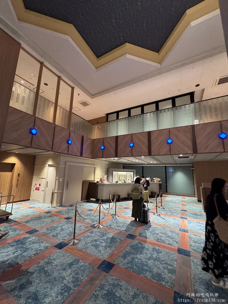 那霸蒙特利拉蘇瑞酒店 Hotel Monterey La Soeur Naha 開箱｜2026翻修評價：國際通入口、縣廳前站2分鐘（原Hotel Rocore Naha）