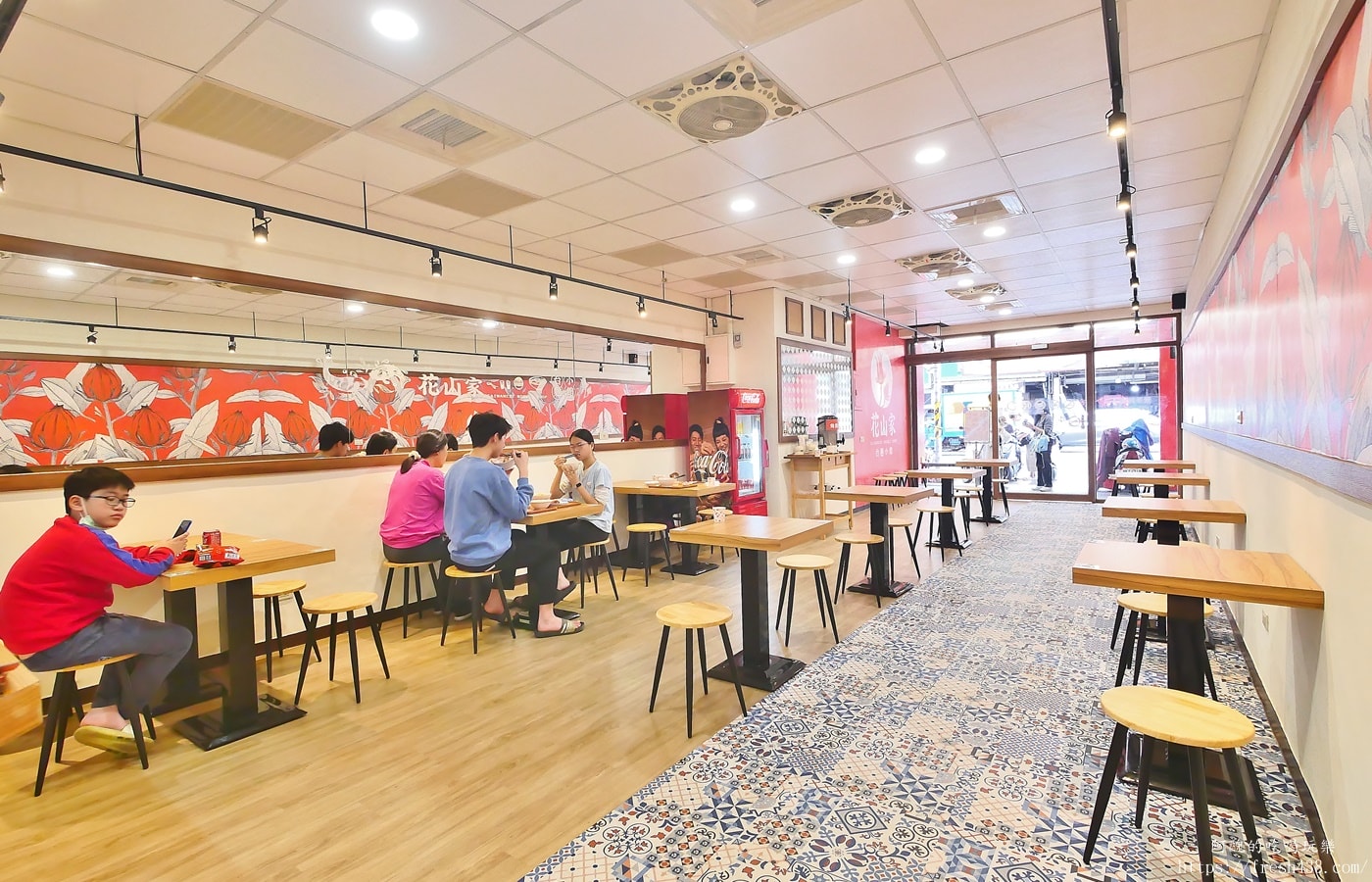 板橋美食推薦｜花山家台麵小館 高CP值麵店、必吃小菜與免費冬瓜茶