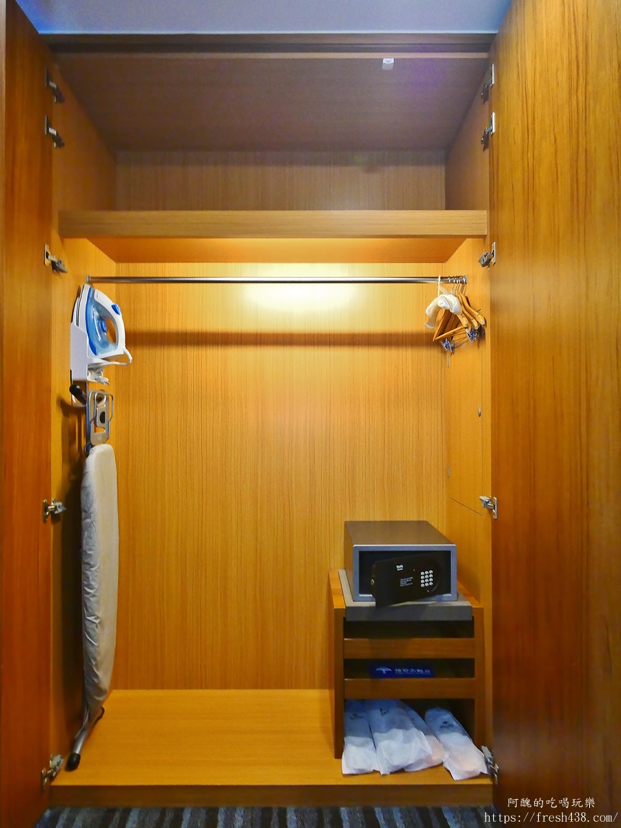 淡水福容大飯店主題房開箱｜Switch電玩房、親子設施、海景早餐一次滿足，淡水親子飯店推薦