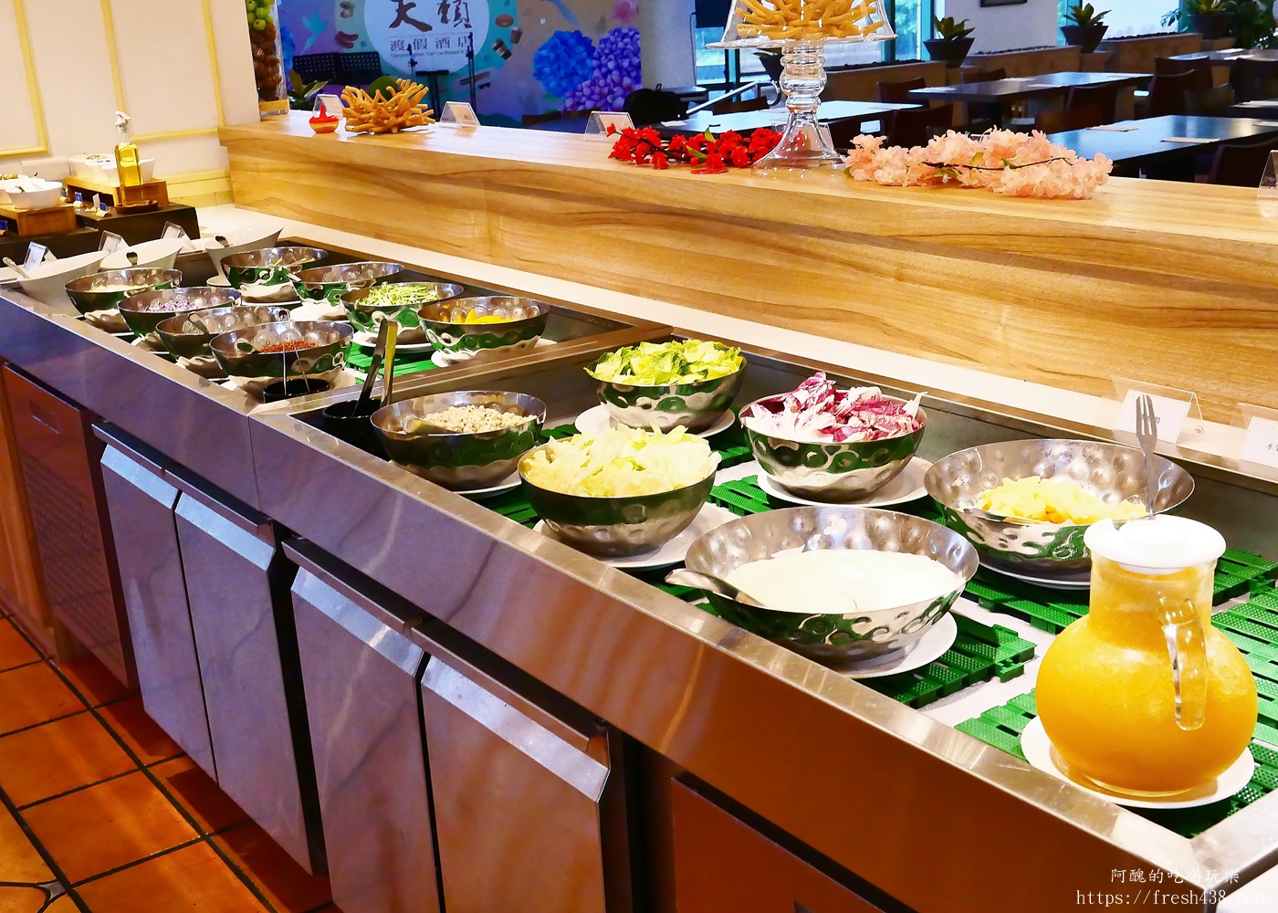 陽明山天籟渡假酒店早餐開箱｜自助式早餐吃到飽，現煮小卷米粉、燙青菜超滿足！