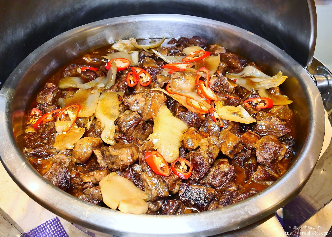 陽明山天籟渡假酒店絢彩廳晚餐開箱｜Buffet自助餐吃到飽推薦，海鮮、熱食、甜點一次滿足