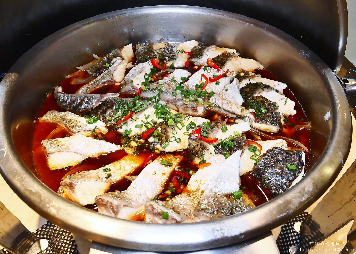 陽明山天籟渡假酒店絢彩廳晚餐開箱｜Buffet自助餐吃到飽推薦，海鮮、熱食、甜點一次滿足