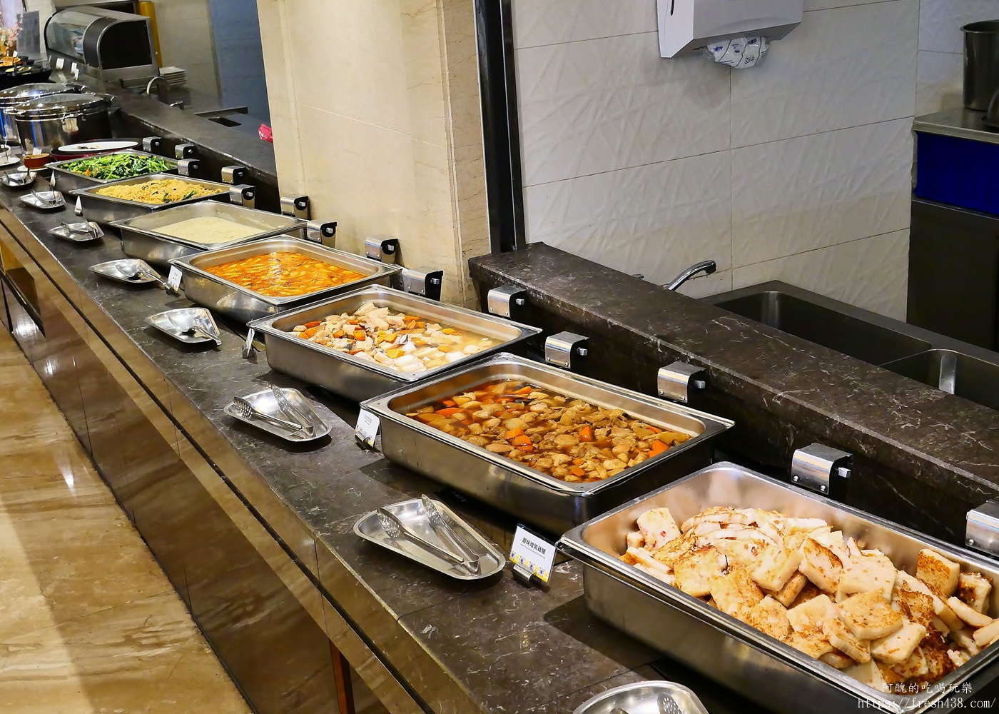 淡水福容大飯店主題房開箱｜Switch電玩房、親子設施、海景早餐一次滿足，淡水親子飯店推薦