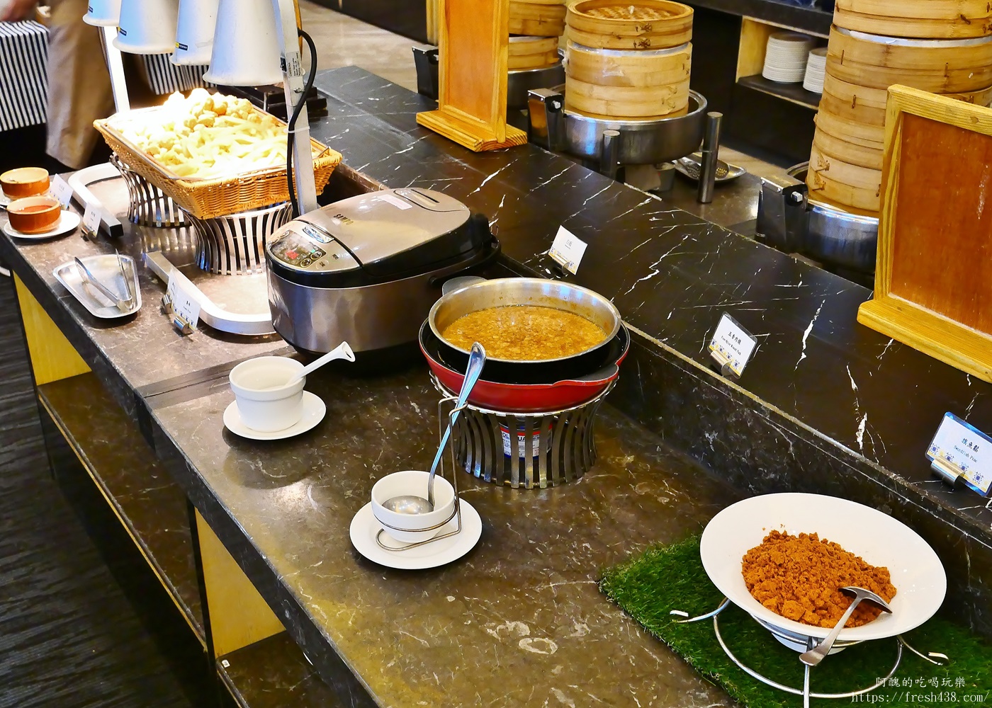 淡水福容大飯店主題房開箱｜Switch電玩房、親子設施、海景早餐一次滿足，淡水親子飯店推薦