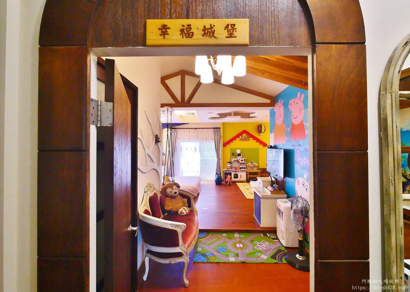 宜蘭親子民宿推薦｜松之墅溜滑梯親子民宿開箱，球池、戲水池、沙坑、電動遊戲、免費下午茶一次滿足