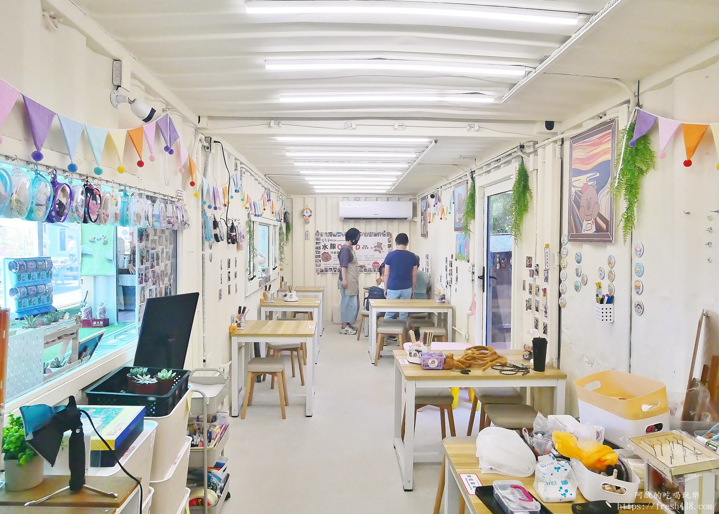 【宜蘭親子景點】星夢森林劇場全攻略｜水豚握手、羊駝梅花鹿餵食、DIY、戲水池一日遊必玩