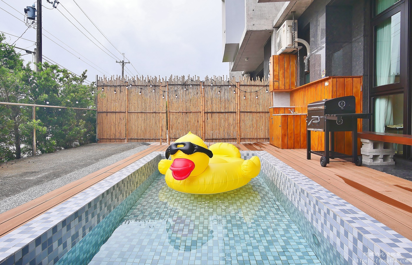 宜蘭包棟民宿推薦｜八代町包棟住宿開箱！戲水池、Switch、烤肉玩翻天，親子旅遊首選
