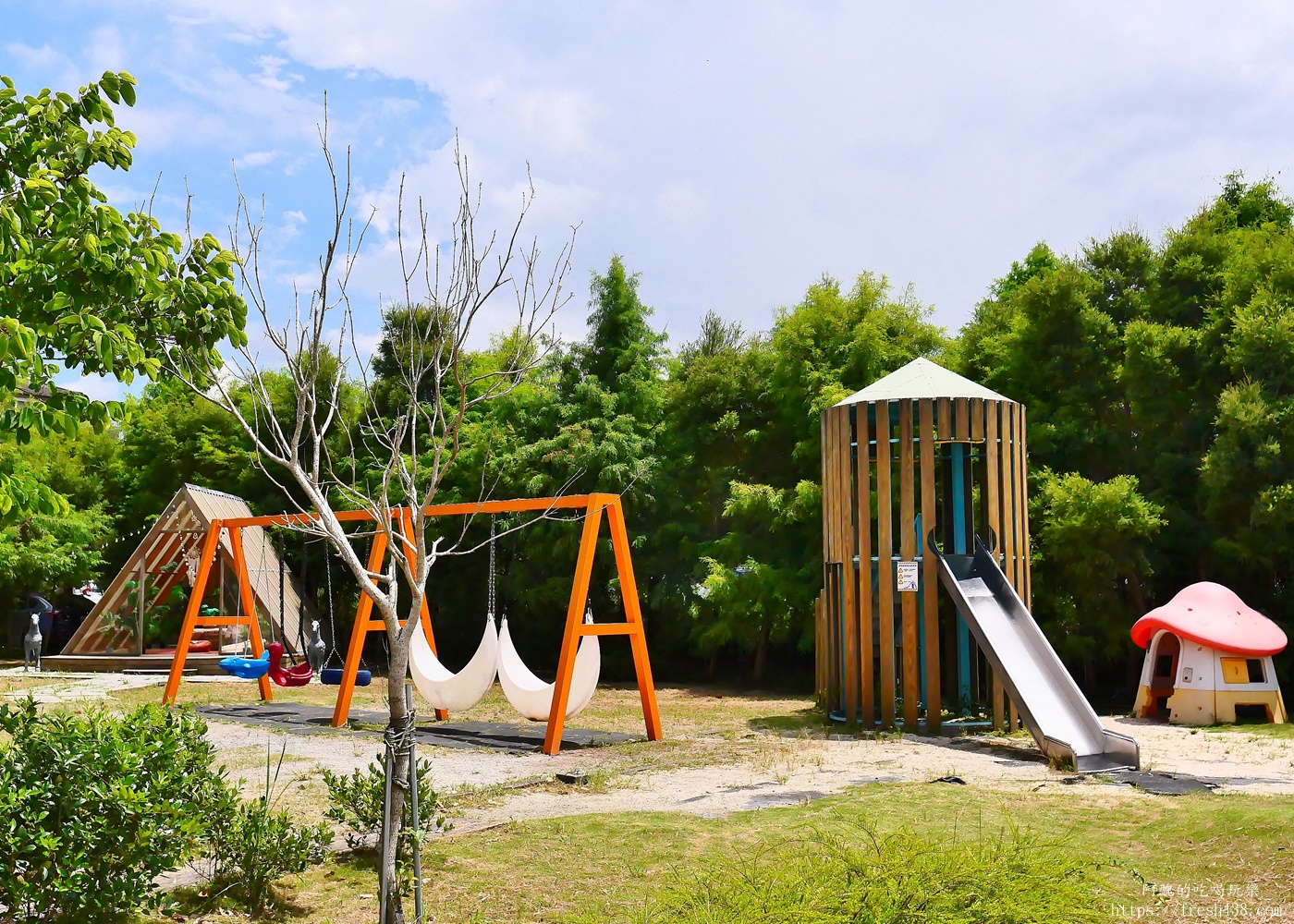 【宜蘭親子景點】星夢森林劇場全攻略｜水豚握手、羊駝梅花鹿餵食、DIY、戲水池一日遊必玩