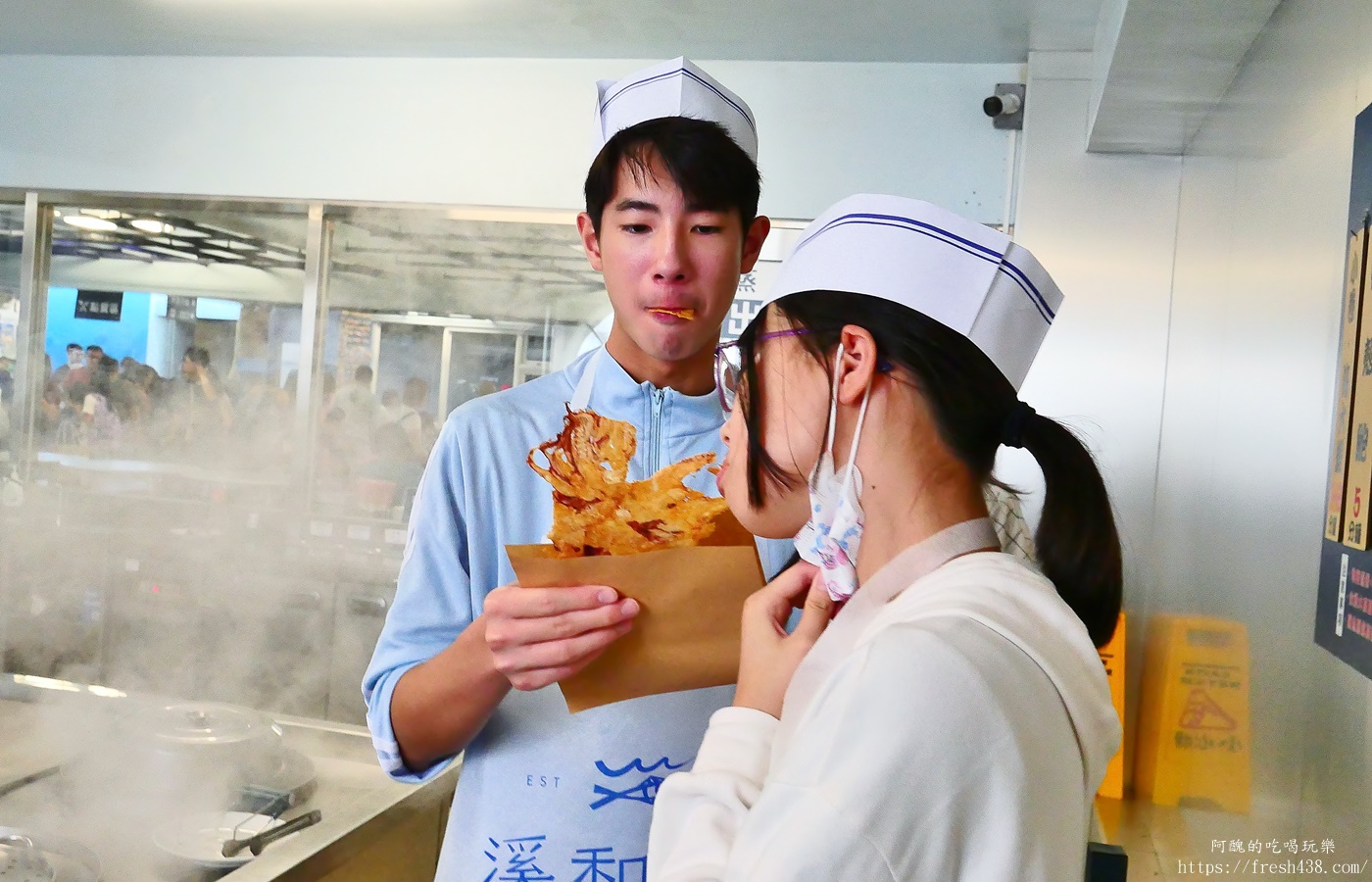 宜蘭雨天景點推薦|溪和水產觀光工廠攻略:門票抵消費,海鮮DIY、汆燙體驗超好玩! - 第69張圖 宜蘭雨天景點推薦|溪和水產觀光工廠攻略:門票抵消費,海鮮DIY、汆燙體驗超好玩!