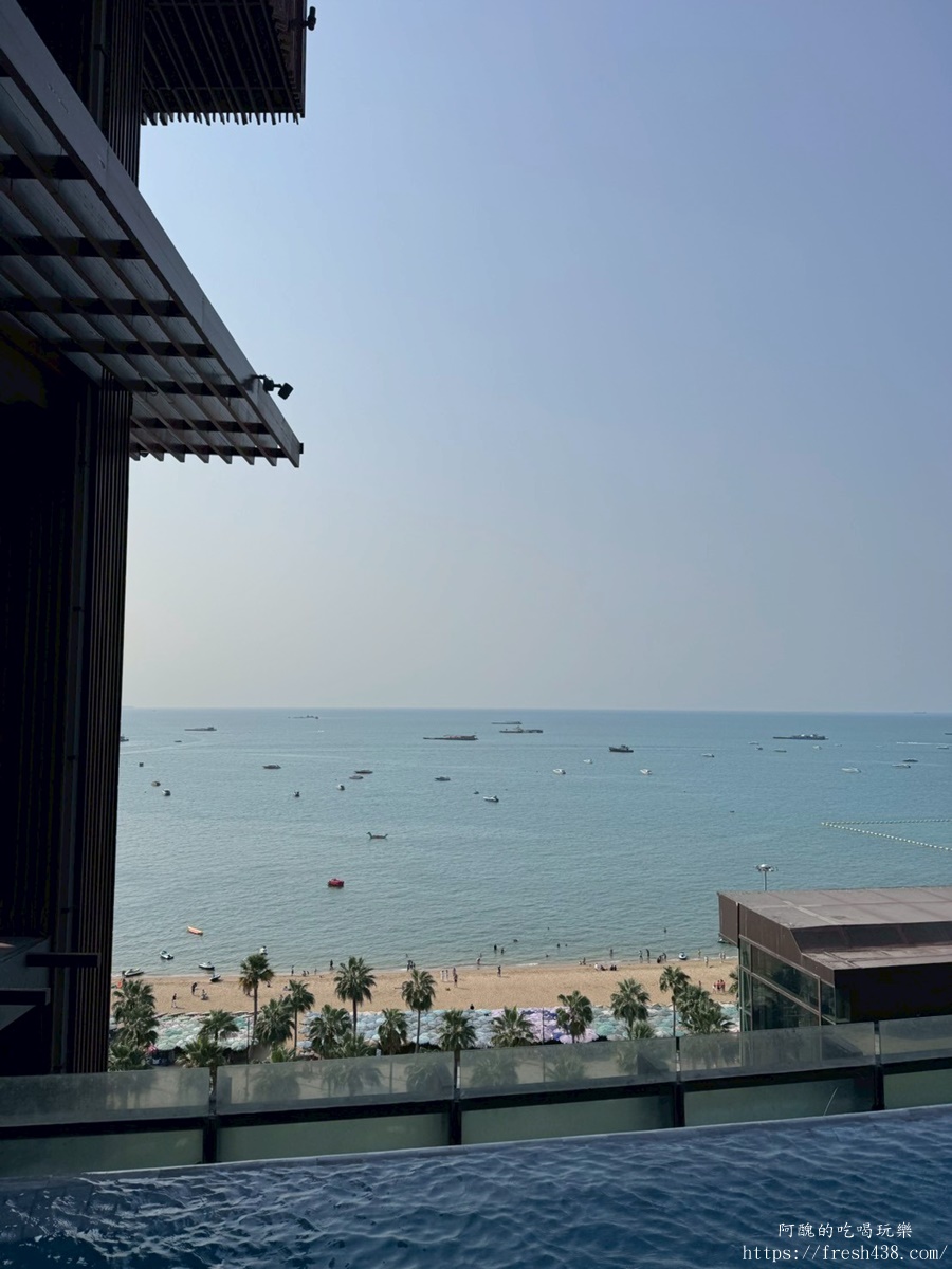 【芭達雅住宿推薦】Hilton Pattaya 希爾頓酒店開箱|海景房、無邊際泳池、早餐評價一次看 - 第16張圖 【芭達雅住宿推薦】Hilton Pattaya 希爾頓酒店開箱|海景房、無邊際泳池、早餐評價一次看